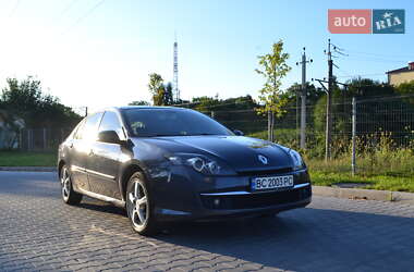 Лифтбек Renault Laguna 2008 в 