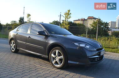 Лифтбек Renault Laguna 2008 в 
