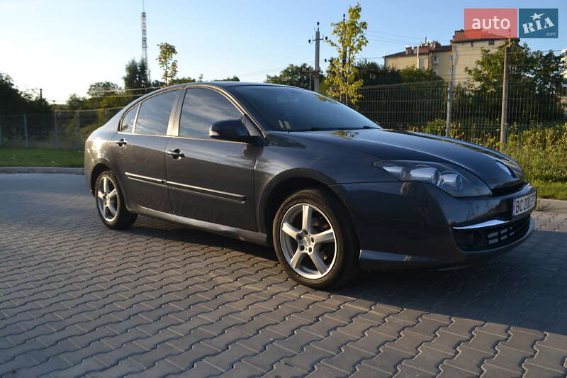 Лифтбек Renault Laguna 2008 в Львове