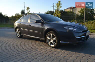 Лифтбек Renault Laguna 2008 в 