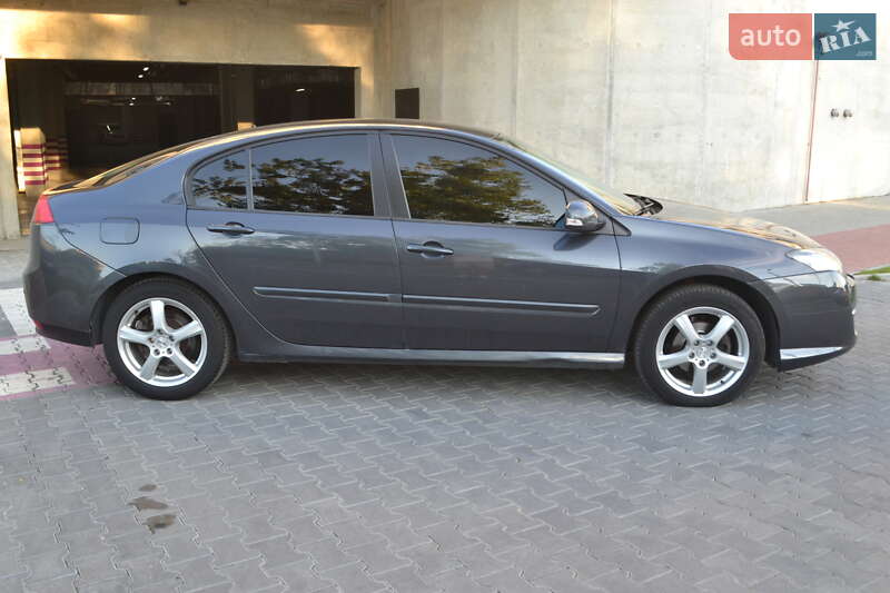 Лифтбек Renault Laguna 2008 в Львове