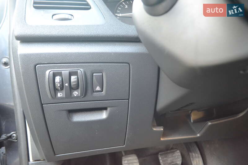 Лифтбек Renault Laguna 2008 в Львове