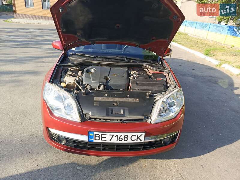 Лифтбек Renault Laguna 2007 в Врадиевке