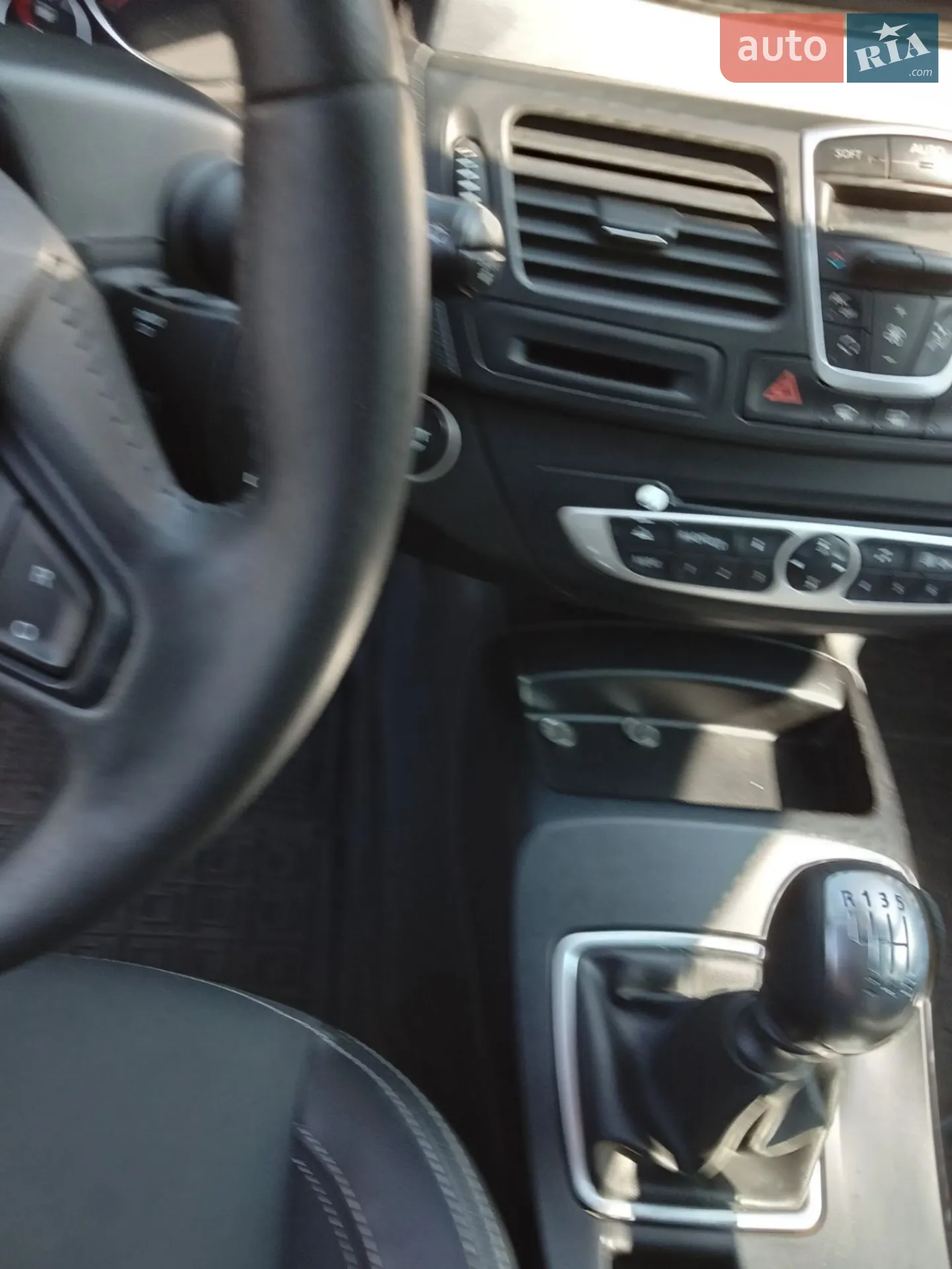 2011 Renault Laguna - мініатюра 10