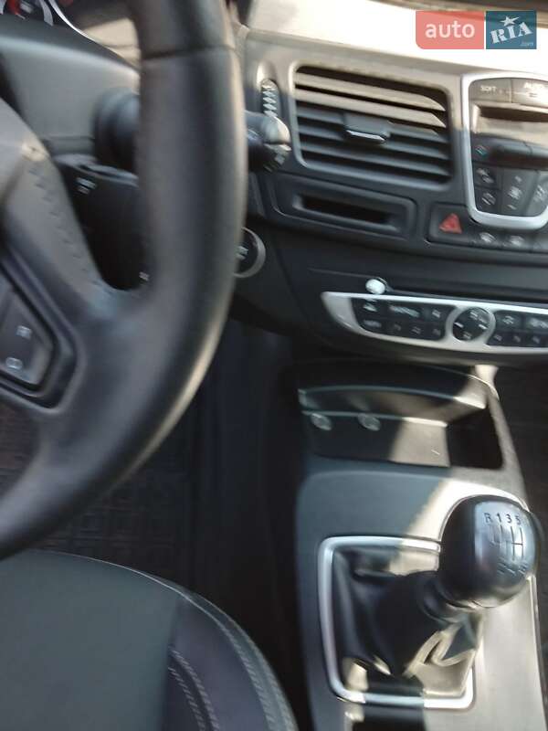 Універсал Renault Laguna 2011 в Черкасах