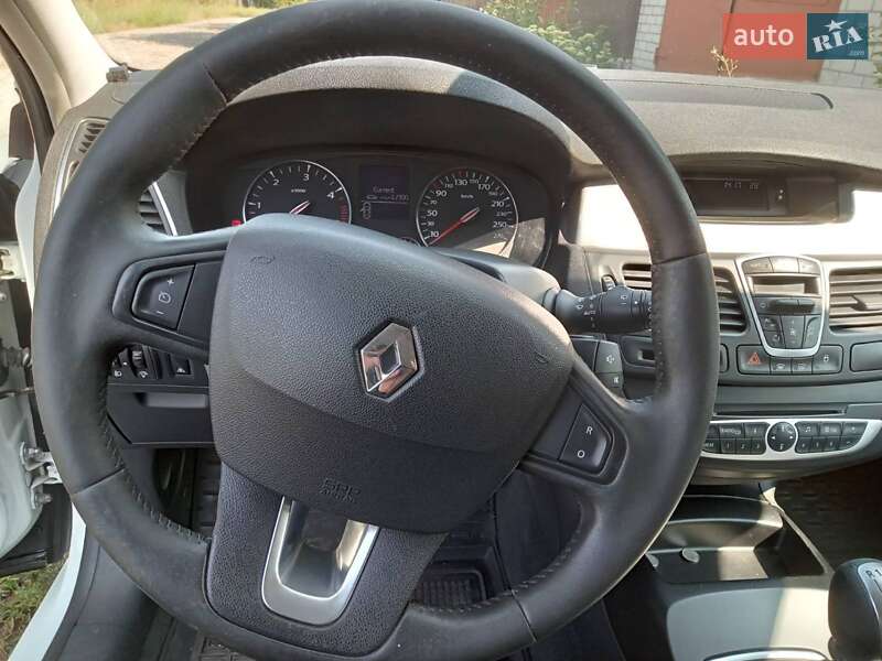 Універсал Renault Laguna 2011 в Черкасах