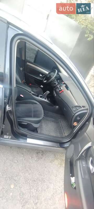 Универсал Renault Laguna 2008 в Кропивницком