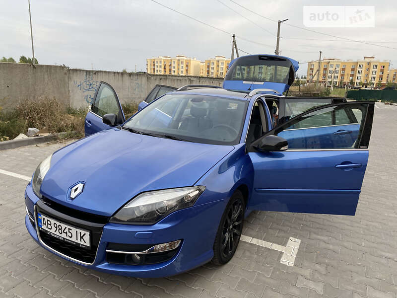 Универсал Renault Laguna 2011 в Святопетровское