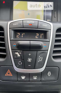 Универсал Renault Laguna 2011 в 