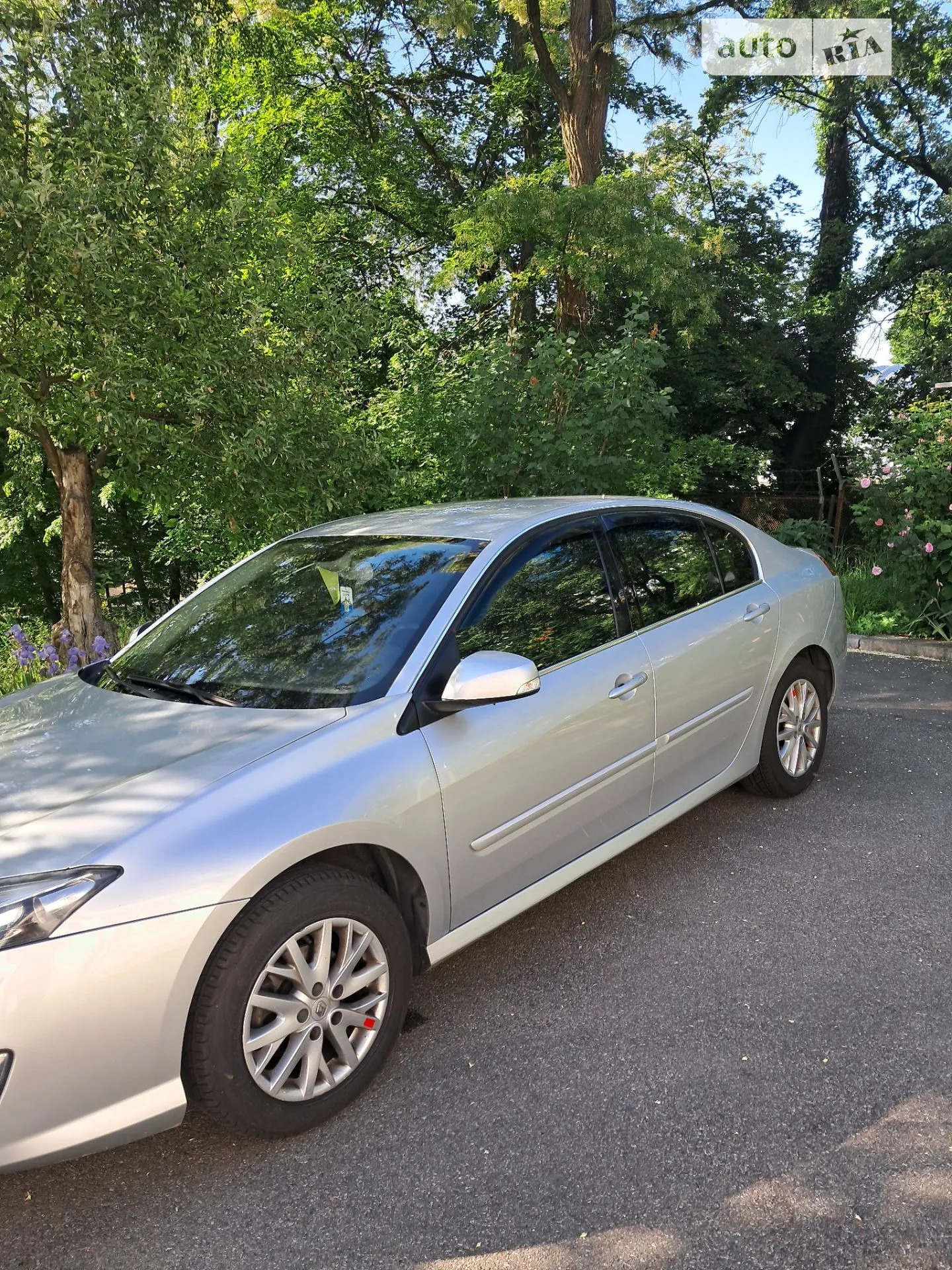 2014 Renault Laguna - мініатюра 2