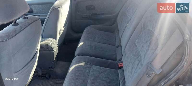 Универсал Renault Laguna 1998 в Малине