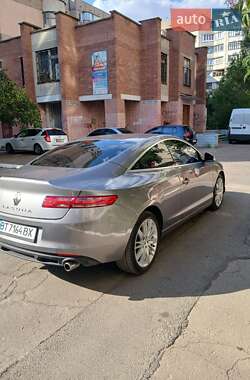Купе Renault Laguna 2009 в 