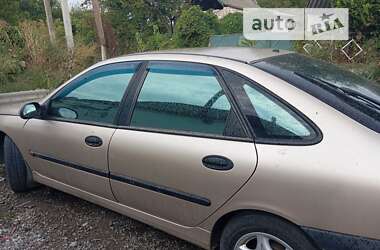 Ліфтбек Renault Laguna 1998 в Дніпрі