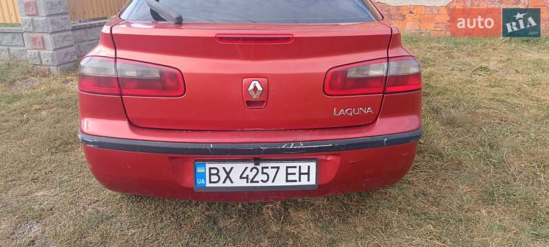 Лифтбек Renault Laguna 2001 в 