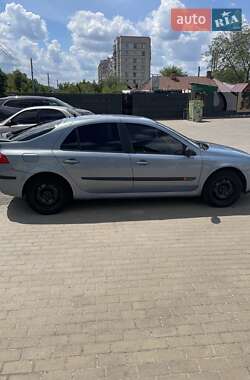 Лифтбек Renault Laguna 2004 в 