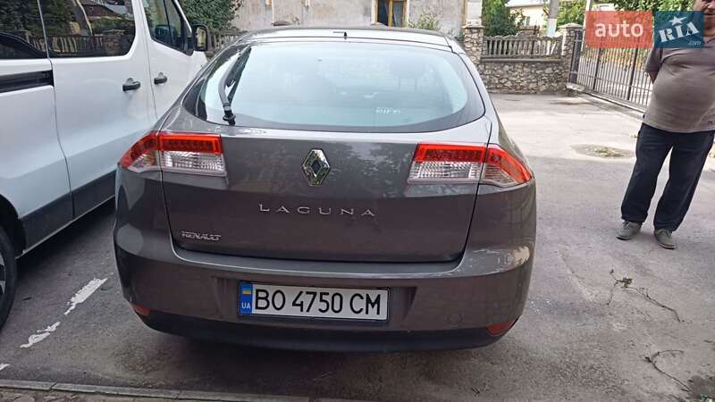 Лифтбек Renault Laguna 2009 в Тернополе