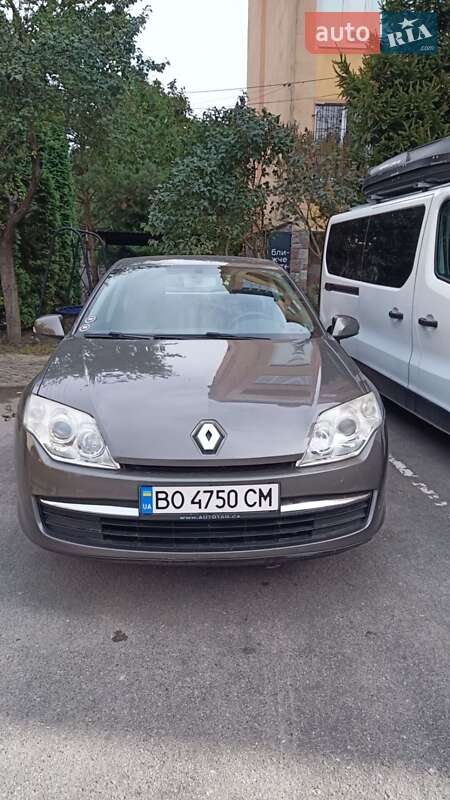 Лифтбек Renault Laguna 2009 в Тернополе