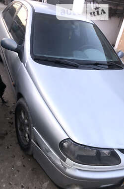 Лифтбек Renault Laguna 2000 в Красилове