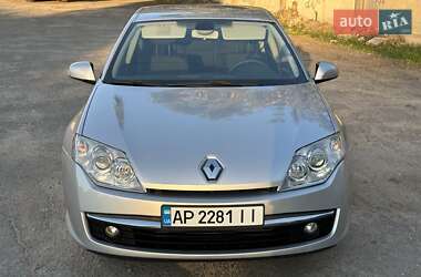 Лифтбек Renault Laguna 2008 в 