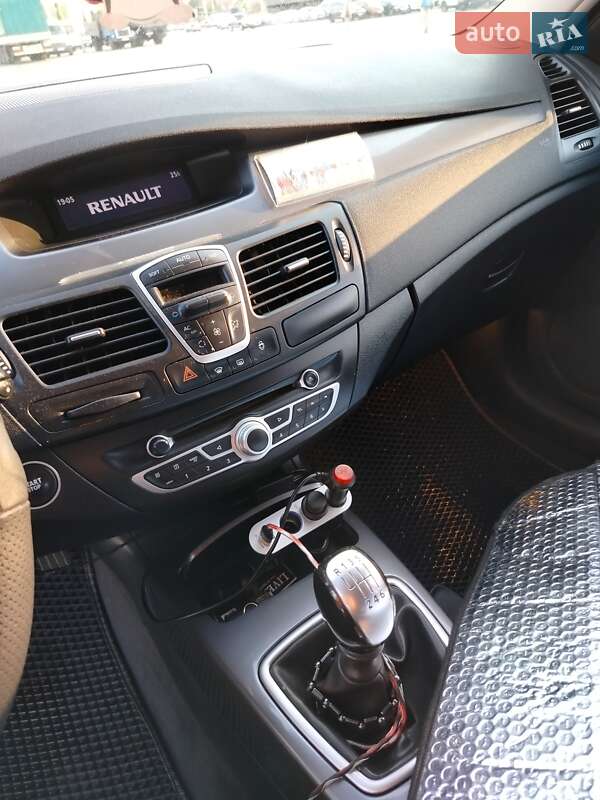 Универсал Renault Laguna 2010 в Киеве