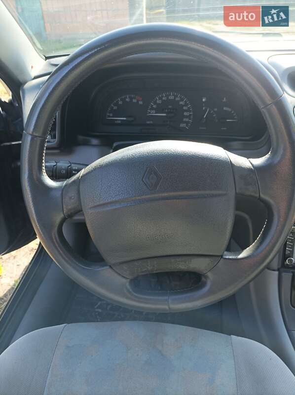 Универсал Renault Laguna 1997 в Луцке фото 14 Универсал Renault Laguna 1997 в Луцке