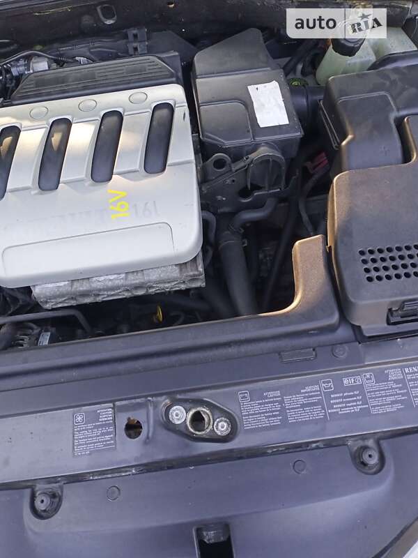 Лифтбек Renault Laguna 2001 в Ровно фото 7 Лифтбек Renault Laguna 2001 в Ровно