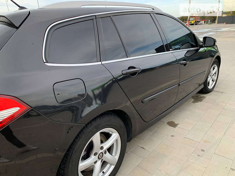 Универсал Renault Laguna 2010 в Каменец-Подольском