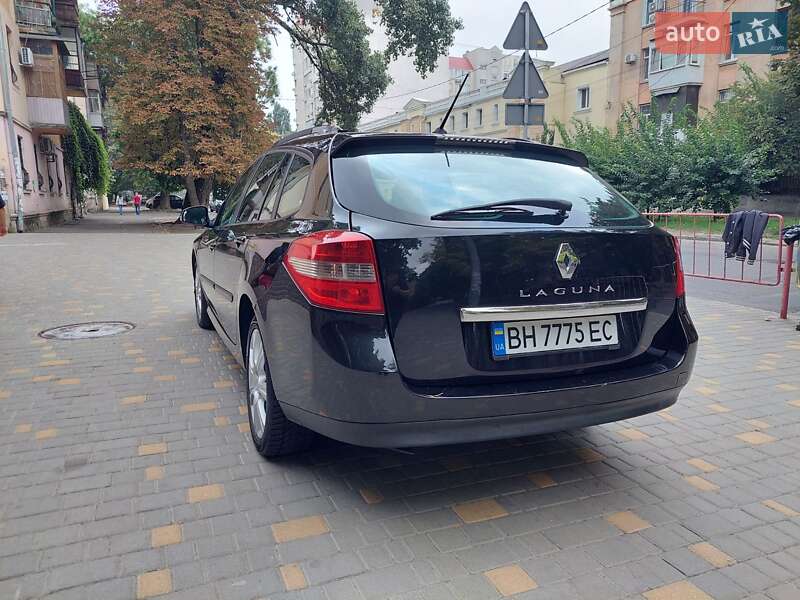 Универсал Renault Laguna 2010 в Одессе