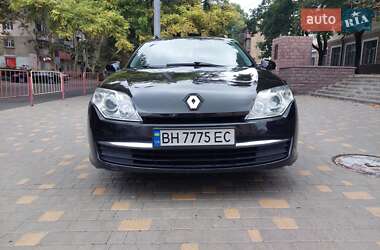 Универсал Renault Laguna 2010 в 