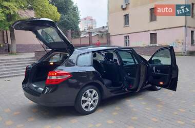 Универсал Renault Laguna 2010 в 