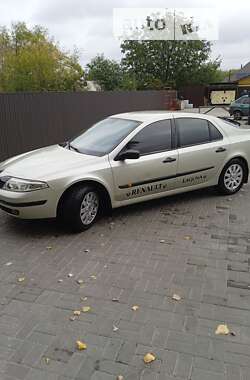 Ліфтбек Renault Laguna 2001 в Прилуках