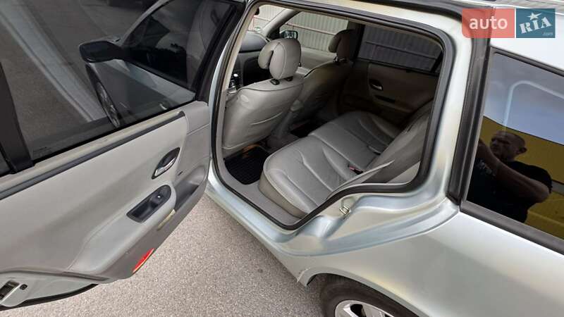 Универсал Renault Laguna 2003 в Кропивницком
