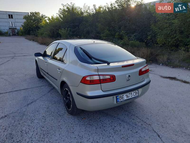 Ліфтбек Renault Laguna 2004 в Южноукраїнську