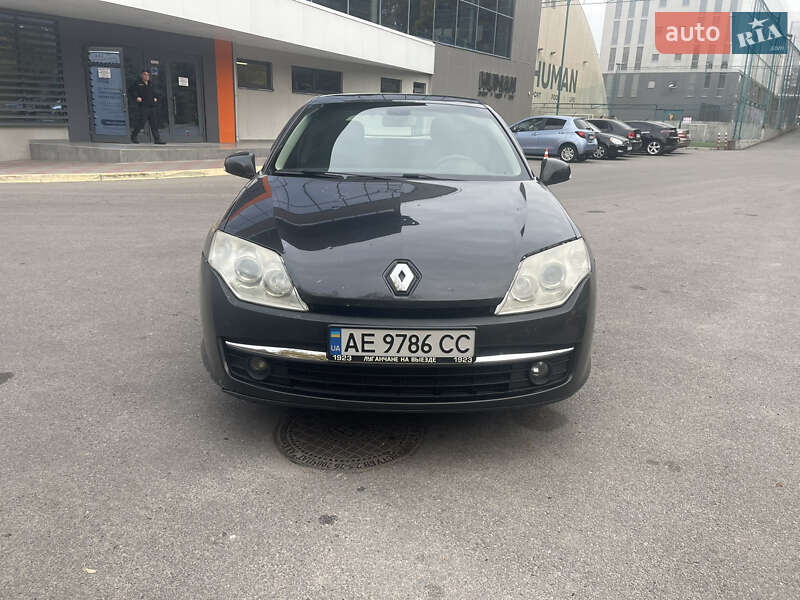 Лифтбек Renault Laguna 2008 в 