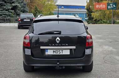 Универсал Renault Laguna 2010 в 