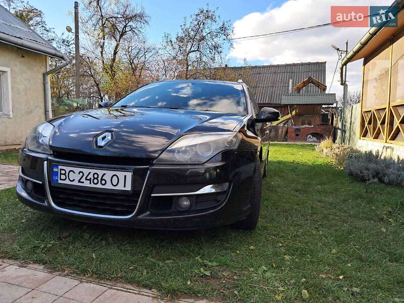 Универсал Renault Laguna 2011 в Пустомытах