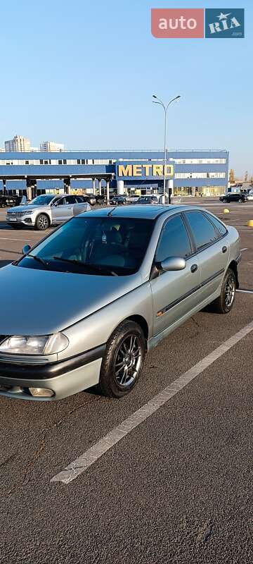 Лифтбек Renault Laguna 1997 в Киеве