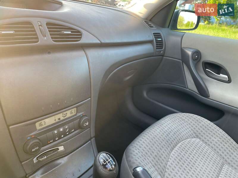 Універсал Renault Laguna 2003 в Бучі фото 28 Універсал Renault Laguna 2003 в Бучі