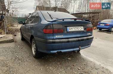 Лифтбек Renault Laguna 1995 в Малине