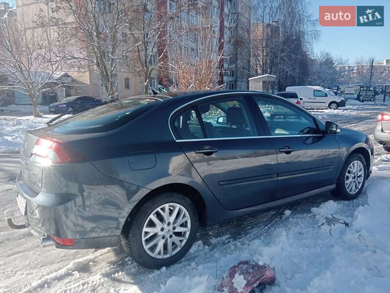 Ліфтбек Renault Laguna 2013 в Житомирі