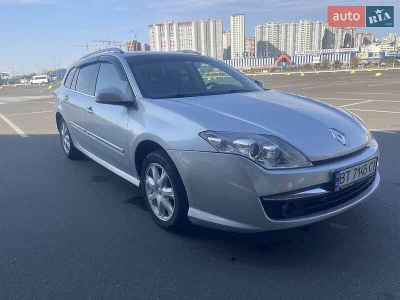 Универсал Renault Laguna 2010 в Киеве