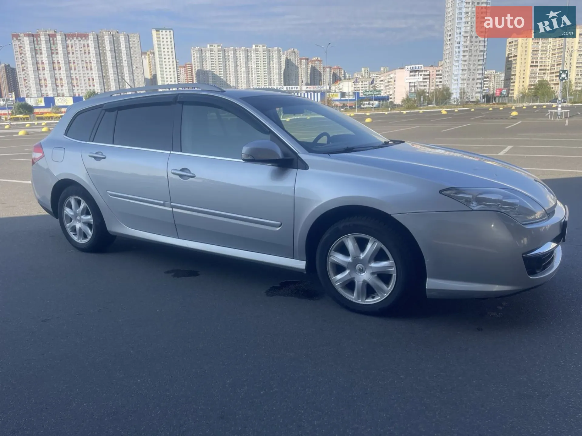 2010 Renault Laguna - мініатюра 8