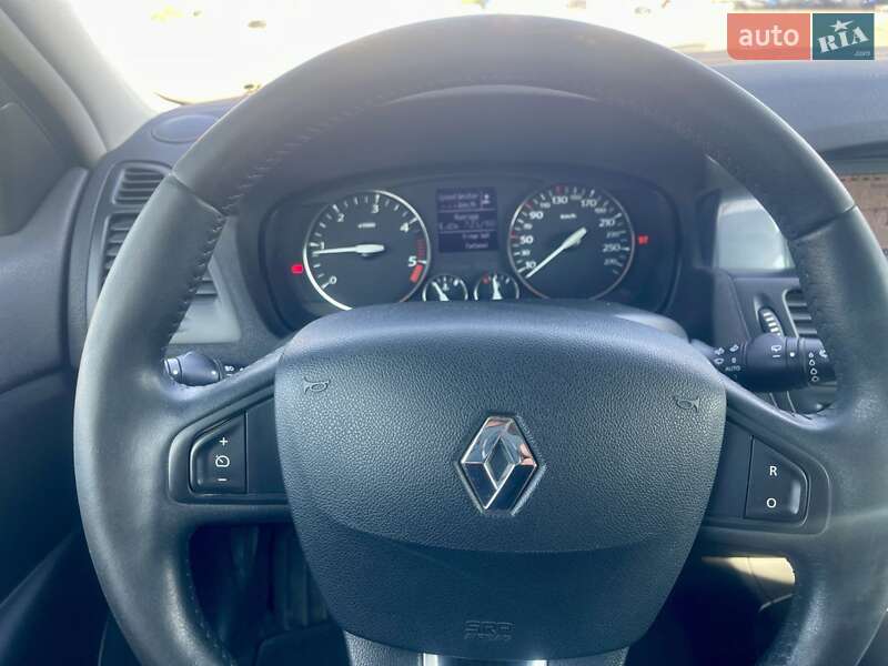 Универсал Renault Laguna 2010 в Киеве