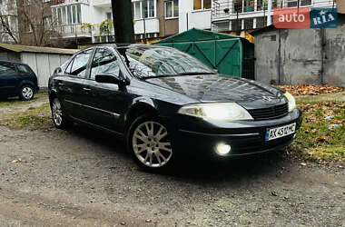 Ліфтбек Renault Laguna 2001 в Львові