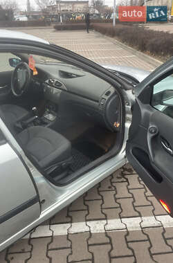 Ліфтбек Renault Laguna 2004 в Житомирі