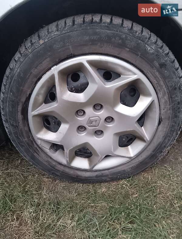 Універсал Renault Laguna 2002 в Кременці фото 17 Універсал Renault Laguna 2002 в Кременці