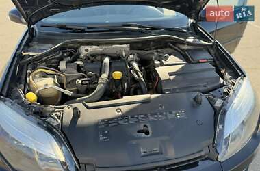 Лифтбек Renault Laguna 2014 в 
