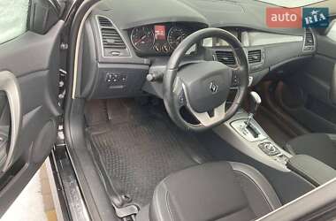 Лифтбек Renault Laguna 2014 в 