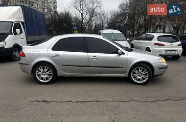 Лифтбек Renault Laguna 2001 в Полтаве