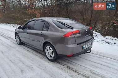 Ліфтбек Renault Laguna 2007 в Чернівцях